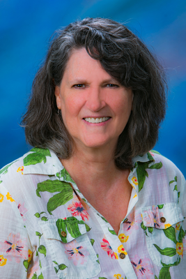 Portrait of Donna Smith, Broker/REALTOR®, ABR, SRES, AHWD.